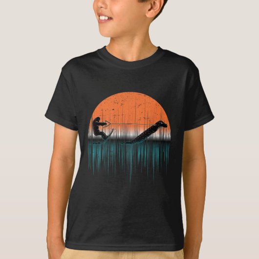 Cryptide waterskiën Loch Ness Monster Grappig Bigf T-shirt (Voorkant)