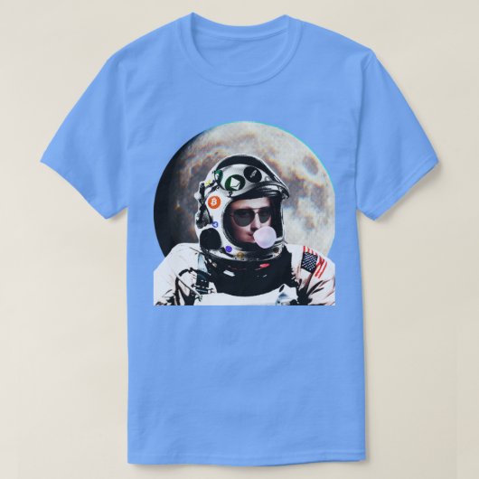 Crypto Astronaut Moona Lisa glitch esthetiek T-shirt (Design voorkant)