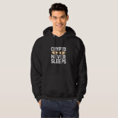 Crypto slaapt nooit hoodie (Voorkant volledig)