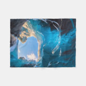 Crystal Cave, Vatnajokull Icefield, Zuid-IJsland Fleece Deken (Voorkant (Horizontaal))