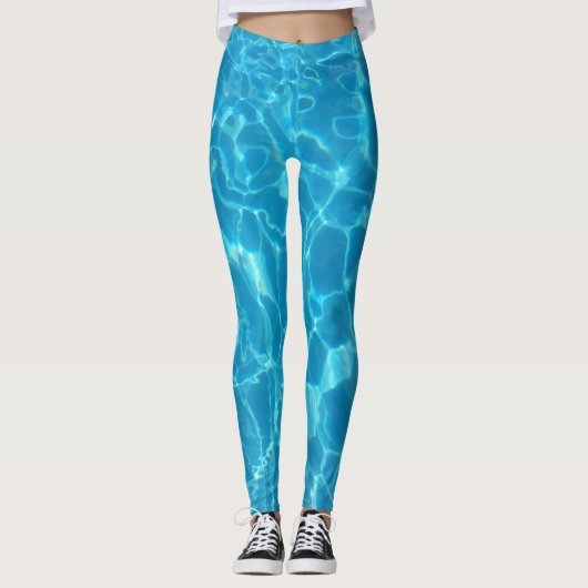 Crystal Clear Sky Blue Pool Water Leggings (Voorkant)