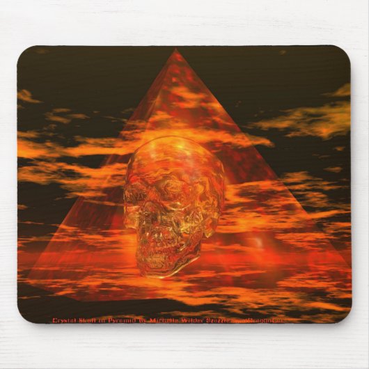 CRYSTAL SKULL in piramide Muismat (Voorkant)