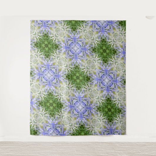 Crystal Thistle Wandkleed (Voorkant)