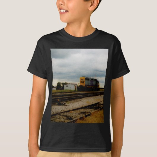 CSX Railroad Dieesel Yard Engine Toledo, OH T-shirt (Voorkant)