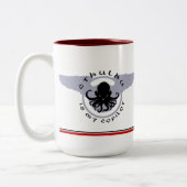 Cthulhu is mijn Copilot RED STRIPE Mok (Links)