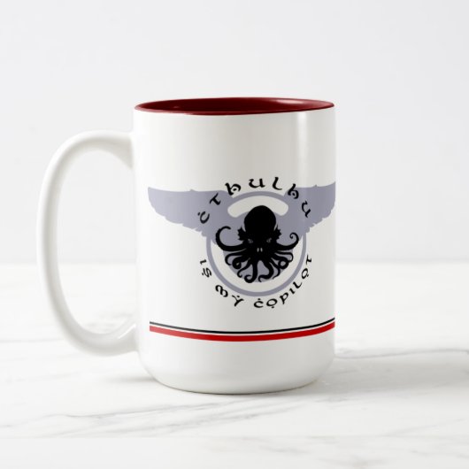 Cthulhu is mijn Copilot RED STRIPE Mok (Links)