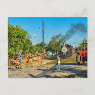 Cuba: Bezige spoorwegovergang. Briefkaart