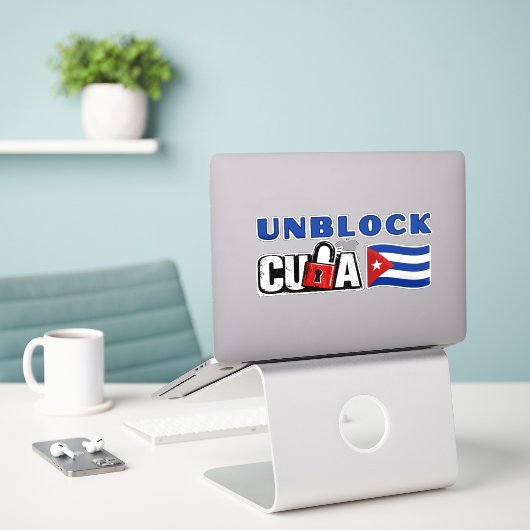 Cuba deblokkkeren sticker (Laptop op bureau)
