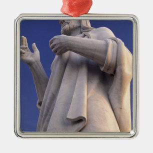 Cuba, Havana, Beeldhouwwerk van Jezus. Metalen Ornament