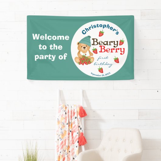 Cub's Aardbeien Beary Berry Eerste Verjaardag Spandoek (Insitu)