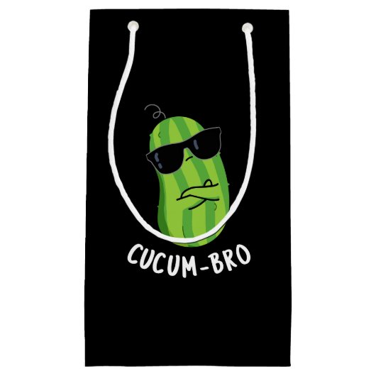 Cucum-bro Funny Veggie Cucumber Pun Dark BG Klein Cadeauzakje (Voorkant)