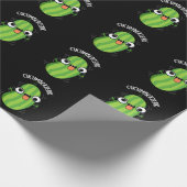 Cucumberzerk Funny Berzerk Cucumber Pun Dark BG Cadeaupapier (Hoek)