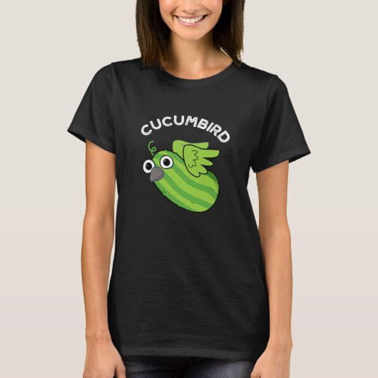 Cucumbird Funny Veggie Cucumber Pun Dark BG T-shirt (Voorkant)
