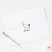 Cué bunny and red heart , aangepast ronde sticker (Envelop)