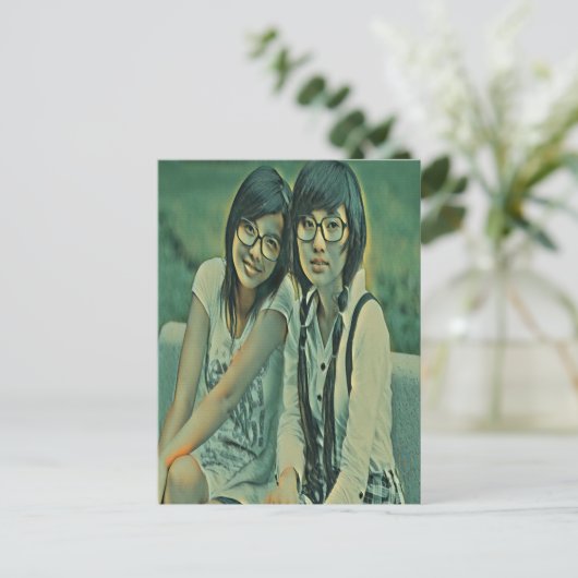 Cue friends sitting next to each other briefkaart (Staand voorkant)