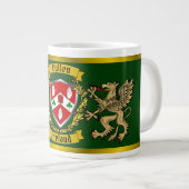 Cullen/O'Cullen Irish Shield & Griffins Grote Koffiekop (Voorkant rechts)