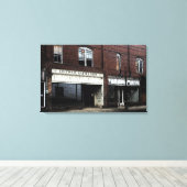 Cultivate Garden - Frog Level Na Helene Canvas Afdruk (Insitu (Houten vloer))