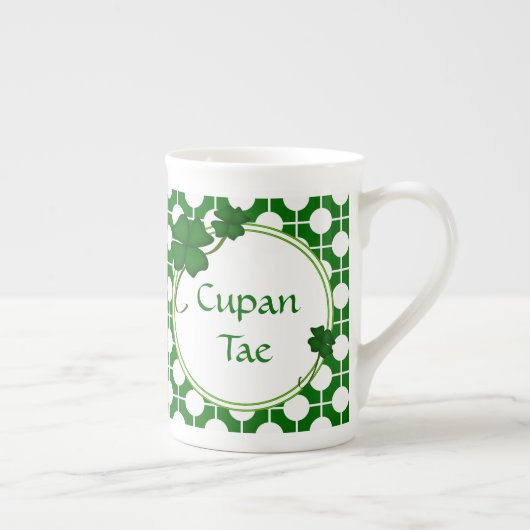 Cupan Tae Gaelic Shamrock Bone China Mok (Rechts)
