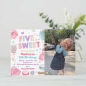 Cupcake 5e verjaardagsfeestje vijf is zo lief foto kaart (Staand voorkant)