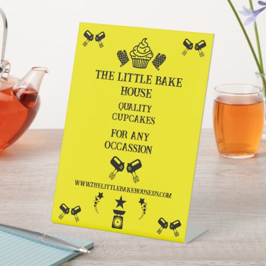 Cupcake Baker Reclamebord Met Voetstuk (Insitu)
