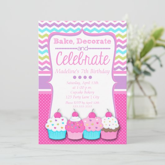 Cupcake Birthday Invitation Kaart (Staand voorkant)