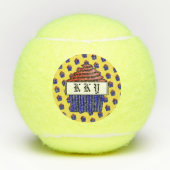 Cupcake door Kenneth Yoncich Tennisballen (Voorkant)