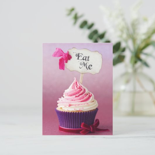 Cupcake - Eat me Briefkaart (Staand voorkant)