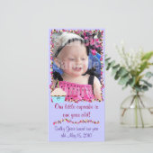 Cupcake en Sprinkles Birthday-fotokaart Aankondiging (Staand voorkant)