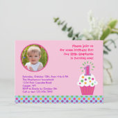 Cupcake First Birthday Party Photo Invitation Kaart (Staand voorkant)