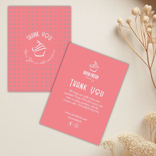 Cupcake gebak bakkerij polka stippen licht koraal informatiekaartje