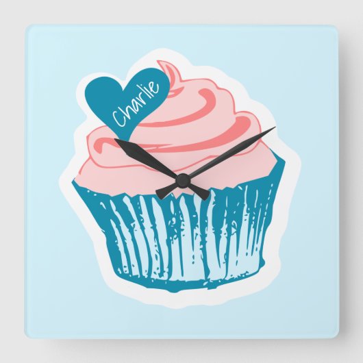 Cupcake Love aangepaste naam wandklok (Voorkant)