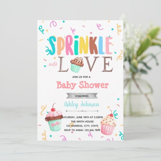 Cupcake strooi met liefde uitnodiging (Staand voorkant)