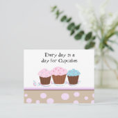 Cupcakes met een Cute Gezegde Briefkaart (Staand voorkant)