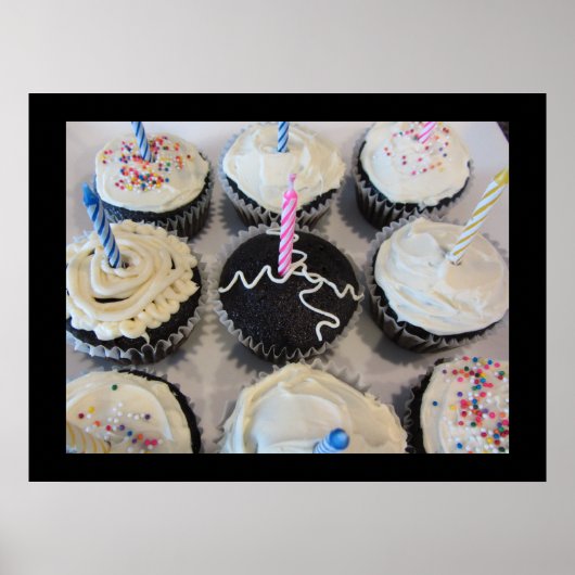 Cupcakes met kaarsen poster (Voorkant)