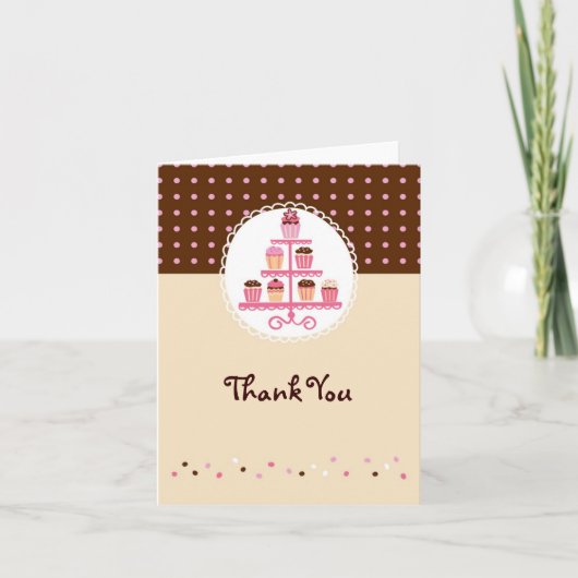 Cupcakes op een standaard (bruin/crème) bedankkaart (Voorkant)