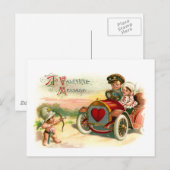 Cupid's Arrow Points at Couple in Car Feestdagenkaart (Voorkant / Achterkant)