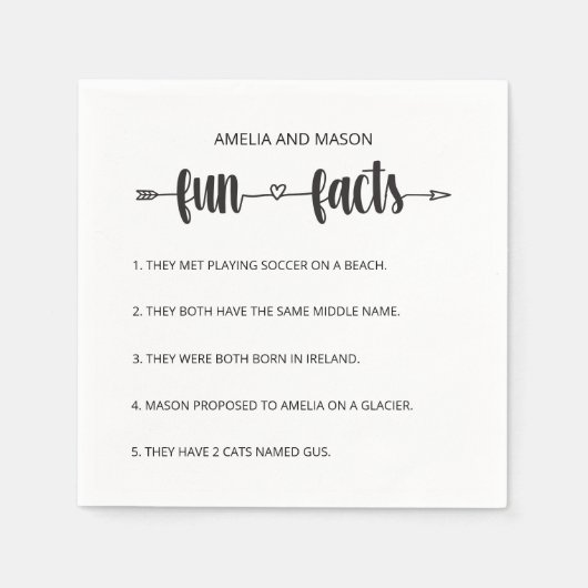 Cupid's Arrow Script Minimal Fun Facts Wedding Servet (Voorkant)