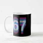 Cuple-kostuum 67 Zes Zeven Meme Grappig Koffiemok (Links)