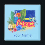 Curaçao retro caribisch eiland met vintage schildp magneet<br><div class="desc">Het strandontwerp van Curaçao retro voor vakantie. Curaçao Caraïbisch eiland met schildpad en cocktail souvenir om naar het Caribische eiland te reizen. Kunst op het strand van Curaçao voor Willemstad-vakantie en backpackers. Curaçao in de Caraïben Retro Souvenir Turtle en Cocktail. Curaçao-ontwerp voor backpackers en reis naar Willemstad. Caraïbisch eiland met...</div>