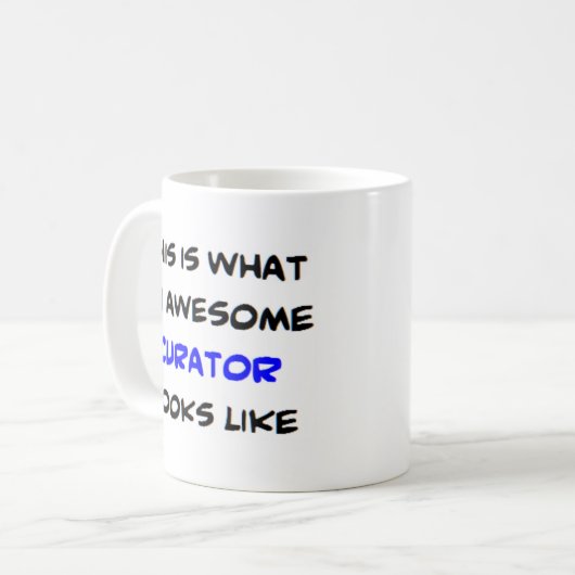 curator, geweldige koffiemok (Voorkant links)