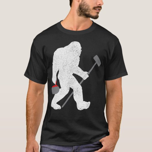 Curling Bigfoot Grappige Sasquatch Gift T-shirt (Voorkant)