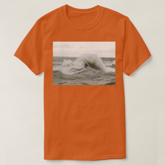 Curling Wave Spray op Newhaven Harbour T-shirt (Design voorkant)