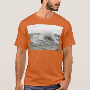 Curling Wave Spray op Newhaven Harbour T-shirt