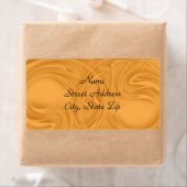 Curls over Sinaasappel Etiket (Insitu)