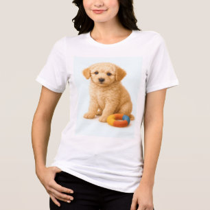 Curly Cue – Poedel Puppy met Pluche Ring Speelgoed Tri-Blend Shirt