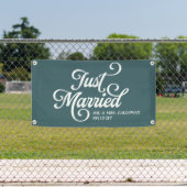 Curly is net getrouwd auto banner (Insitu)