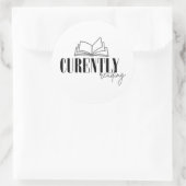 Currently reading ronde sticker (Tas)