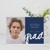 Cursief script grad | Eenvoudige foto afstuderen Aankondiging (Staand voorkant)