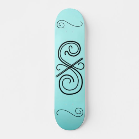 Curved Line Skateboard (Voorkant)