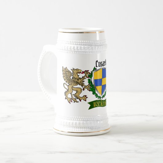 Cusack Irish Shield Gepersonaliseerde Bier Stein Bierpul (Voorkant links)